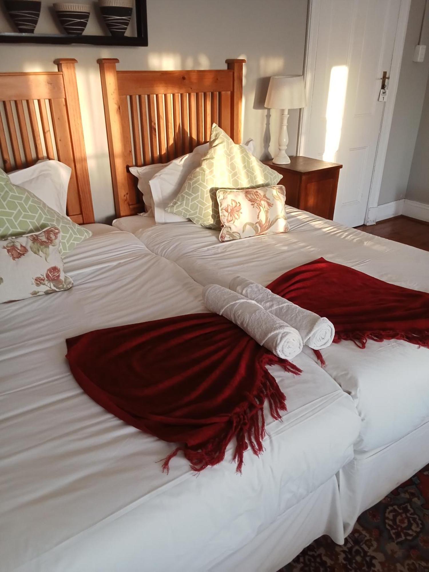 Kardinal Guesthouse Port Elizabeth Buitenkant foto